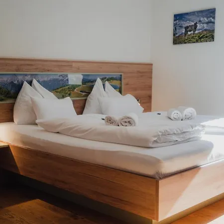 Restaurant Roessl מלון