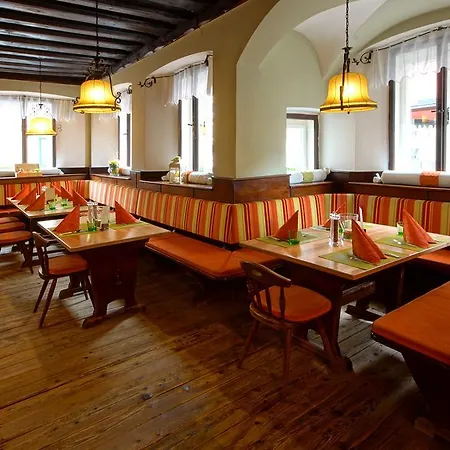 Restaurant Roessl 3*