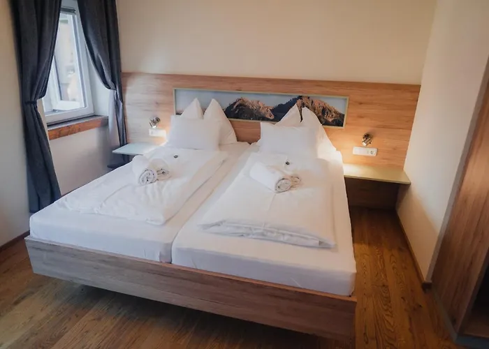 Restaurant Roessl Otel 3*