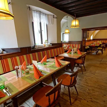 Hotel Restaurant Roessl 3*